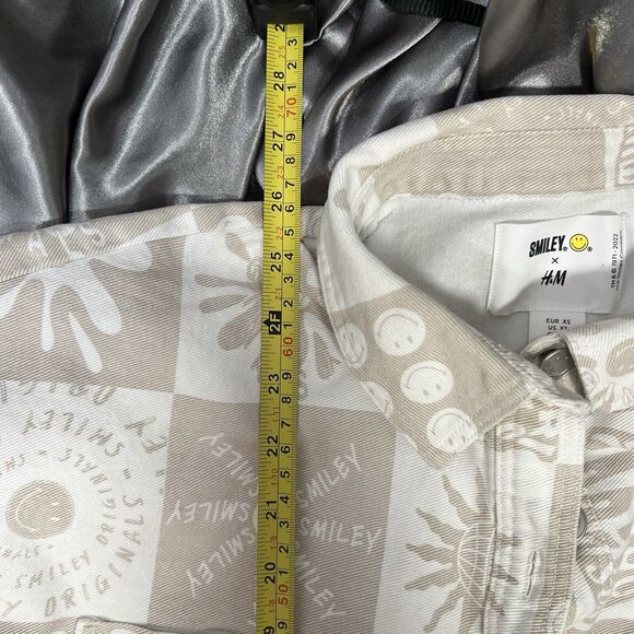 Smiley X H&M Womens XS Oversized Denim Shacket Shirt Beige White Button Up Smile - Picture 10 of 14